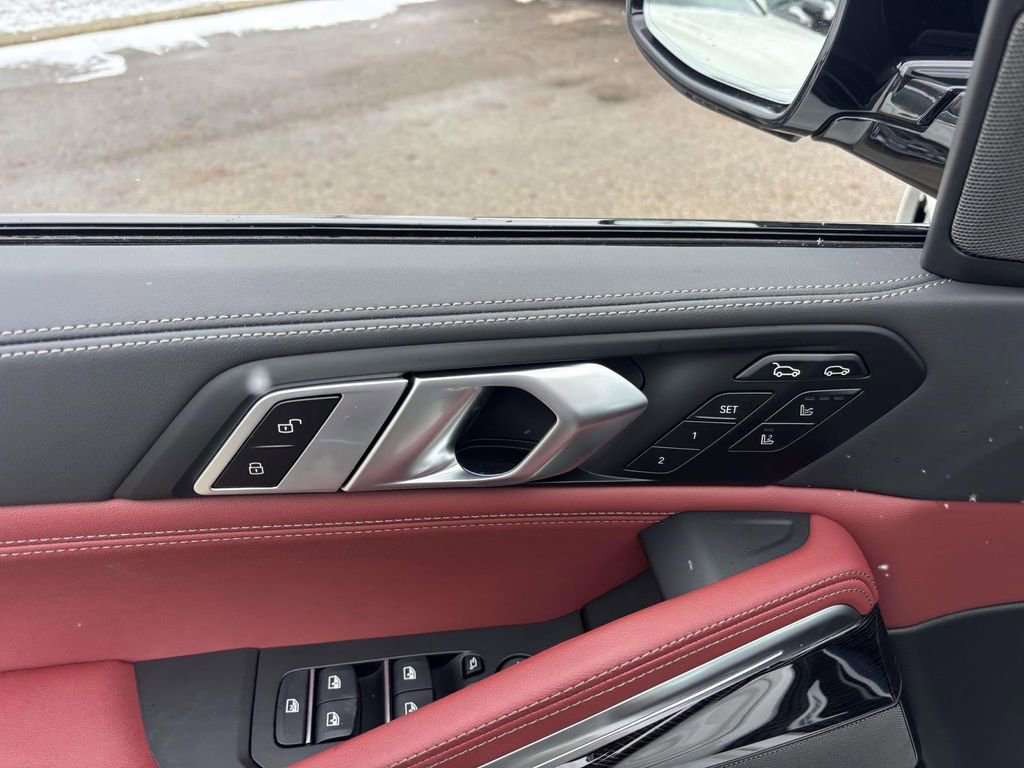 New 2026 BMW X6 xDrive40i image 12