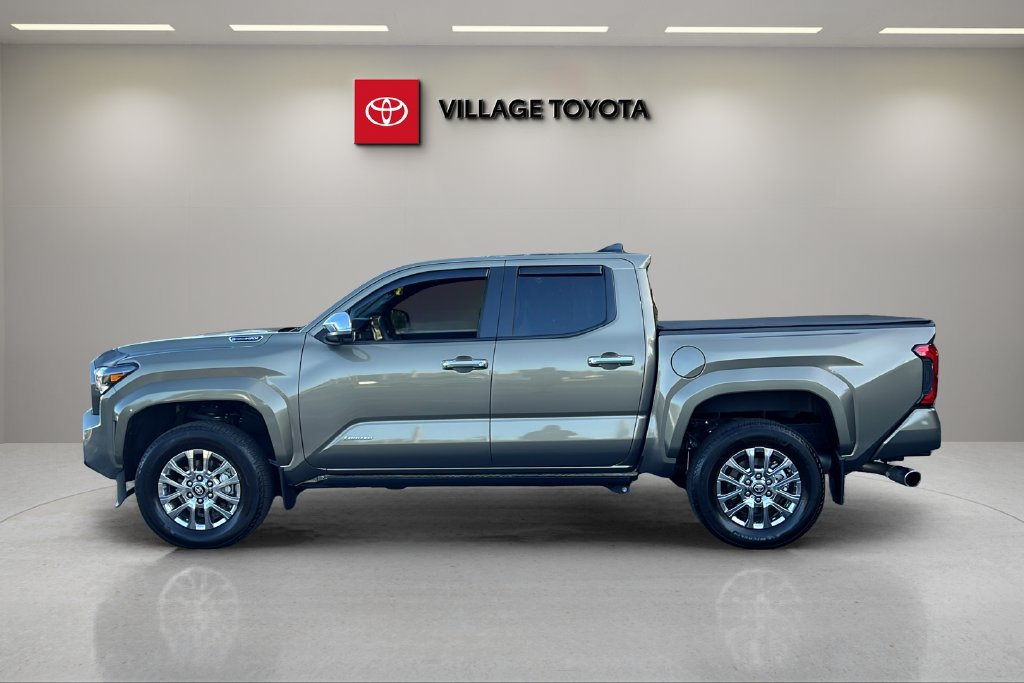 Certified 2025 Toyota Tacoma Limited AWD/4WD image 2