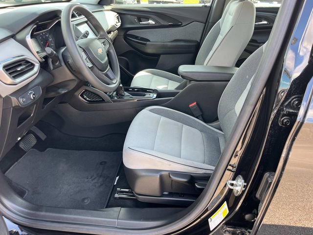 Certified 2021 Chevrolet TrailBlazer LS w/ LPO, Blackout Package image 21