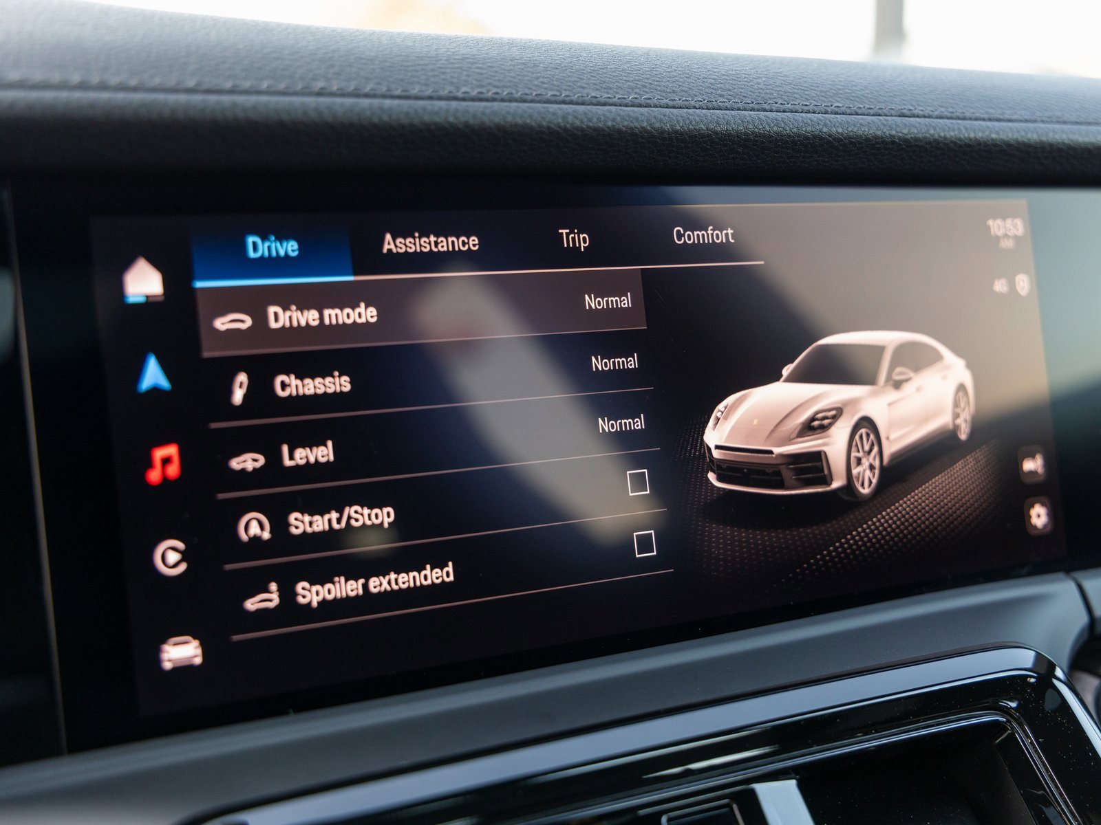 Used 2024 Porsche Panamera 4 image 31