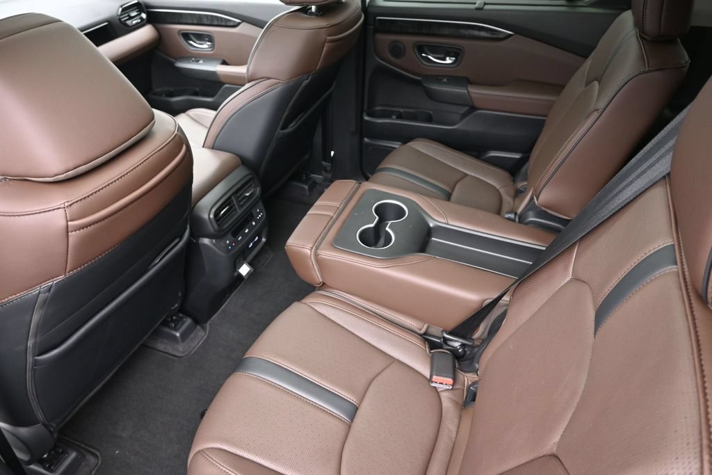 Certified 2023 Honda Pilot Elite image 30