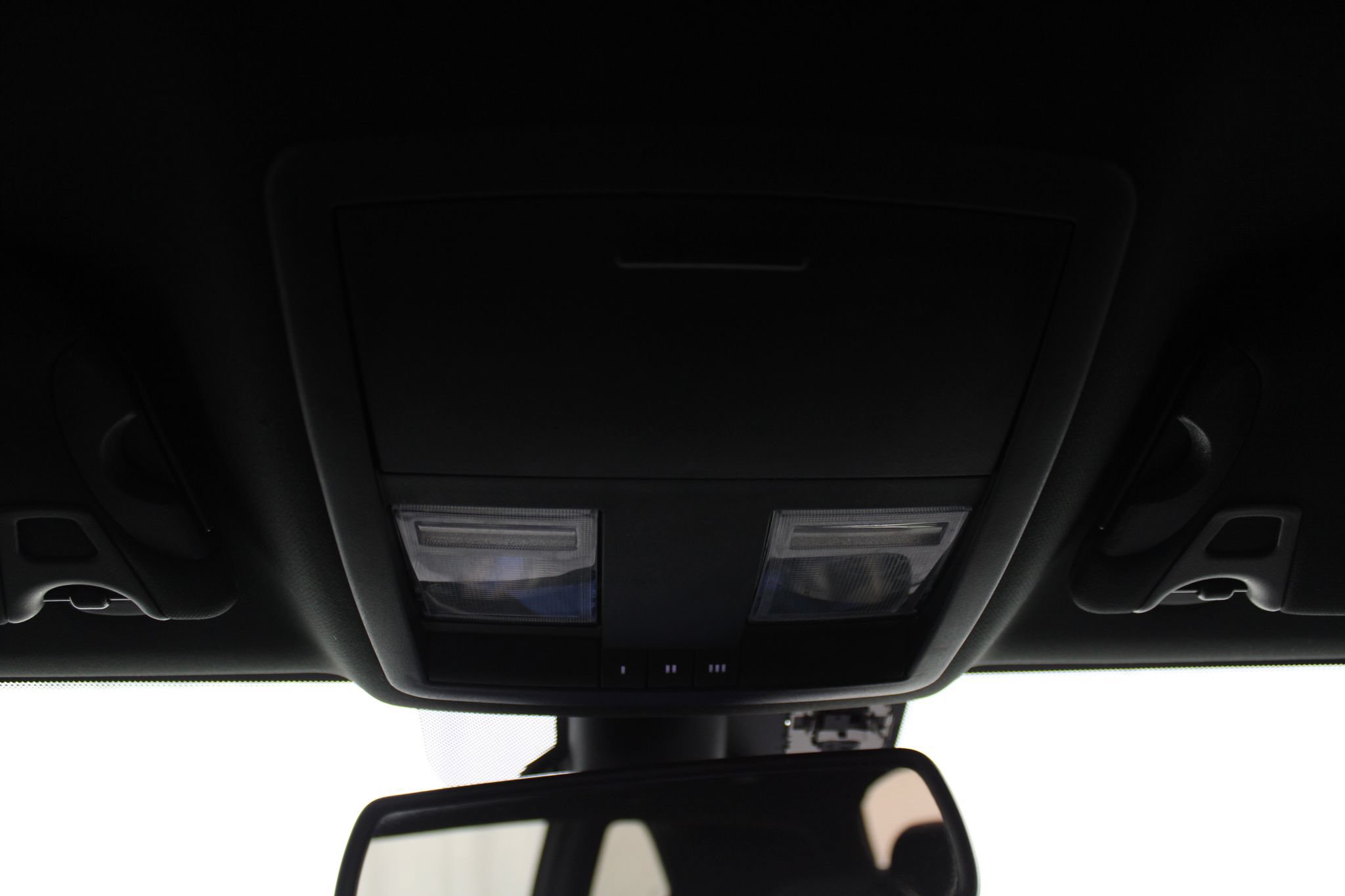 Used 2023 Dodge Challenger GT w/ Blacktop Package RWD image 28