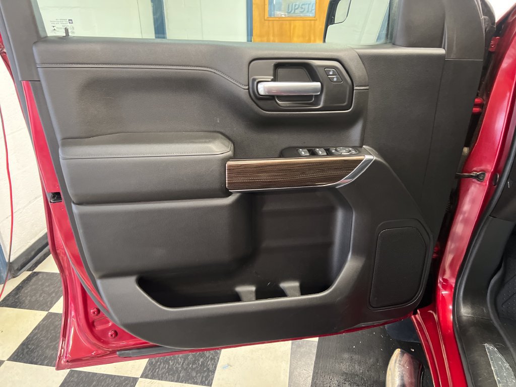 Used 2019 Chevrolet Silverado 1500 LT w/ All-Star Edition AWD/4WD image 40