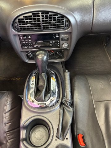 Used 2002 Chrysler Prowler RWD image 30