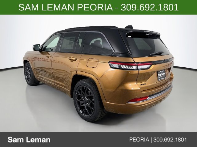 New 2027 Jeep Grand Cherokee Summit AWD/4WD image 5