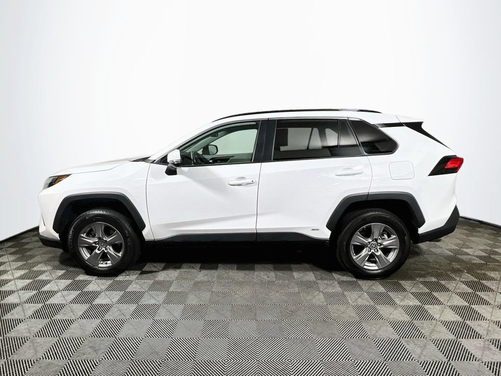 Certified 2023 Toyota RAV4 XLE w/ Convenience Package AWD/4WD image 4