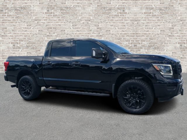 Used 2023 Nissan Titan SV w/ SV Convenience Package RWD image 1