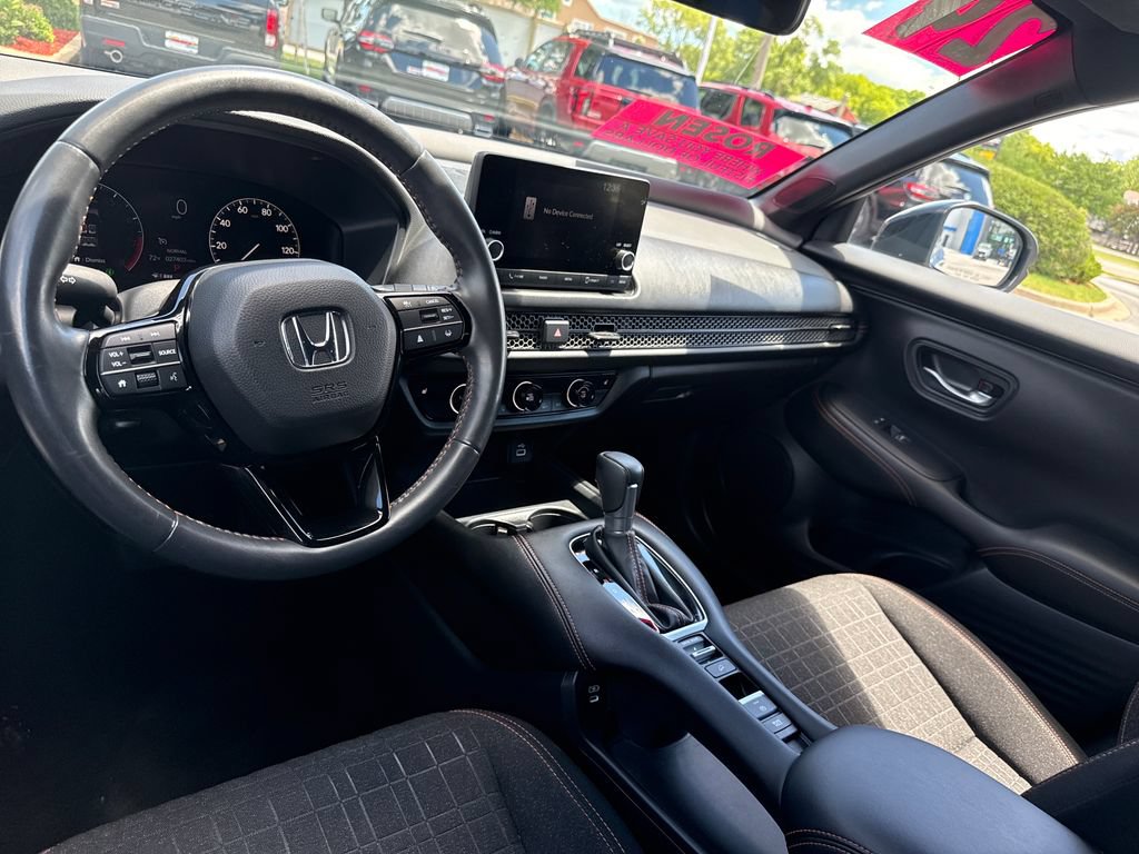 Certified 2024 Honda HR-V Sport image 23