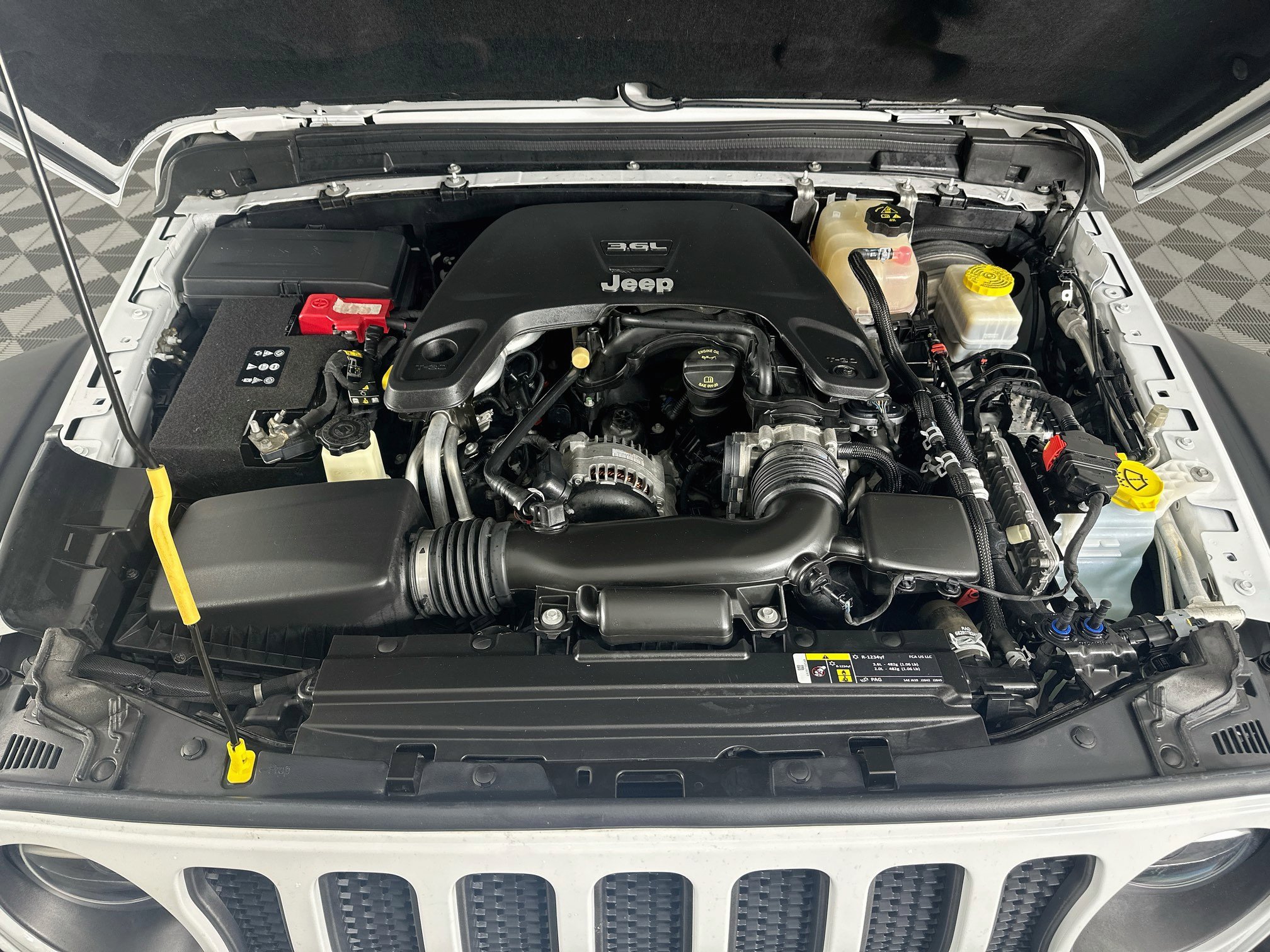 Used 2019 Jeep Wrangler Unlimited Rubicon AWD/4WD image 34