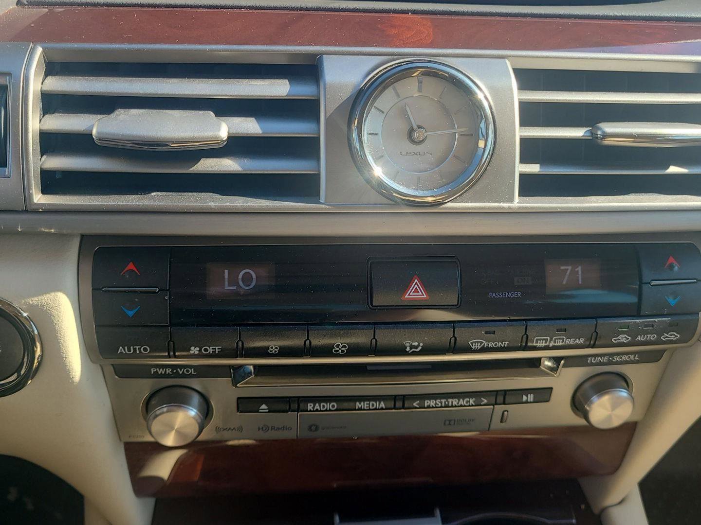 Used 2016 Lexus LS 460 image 23