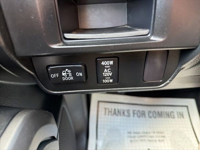 Used 2016 Toyota Tacoma TRD Off-Road AWD/4WD image 26