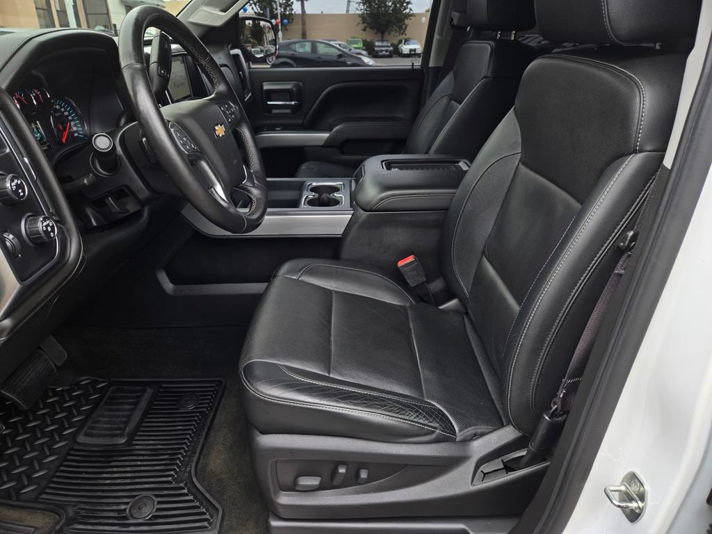 Used 2017 Chevrolet Silverado 1500 LTZ Z71 w/ LTZ Plus Package AWD/4WD image 23