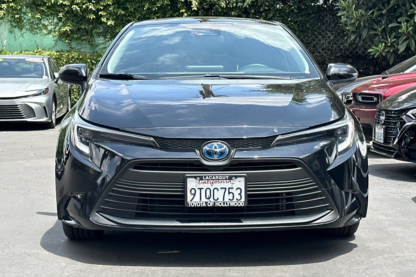 Certified 2025 Toyota Corolla LE FWD image 9