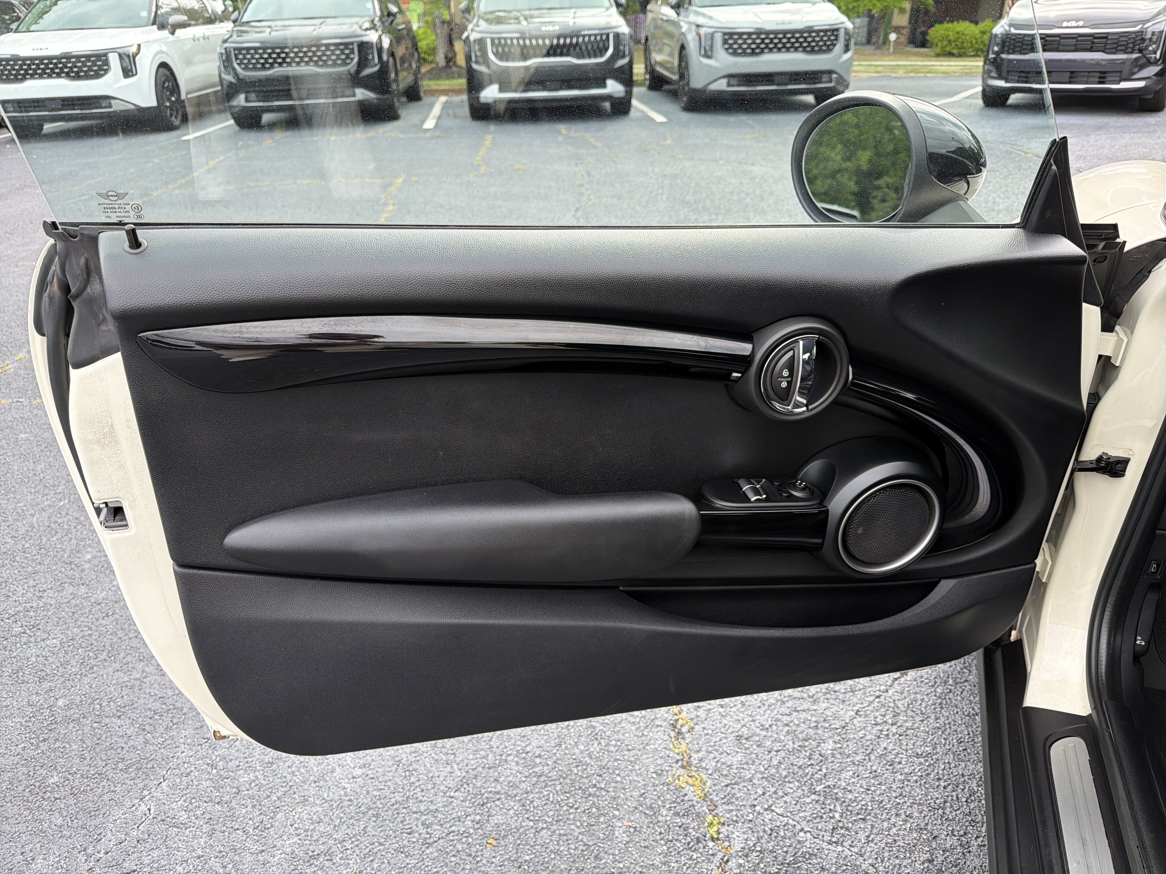 Used 2015 MINI Cooper S FWD image 8