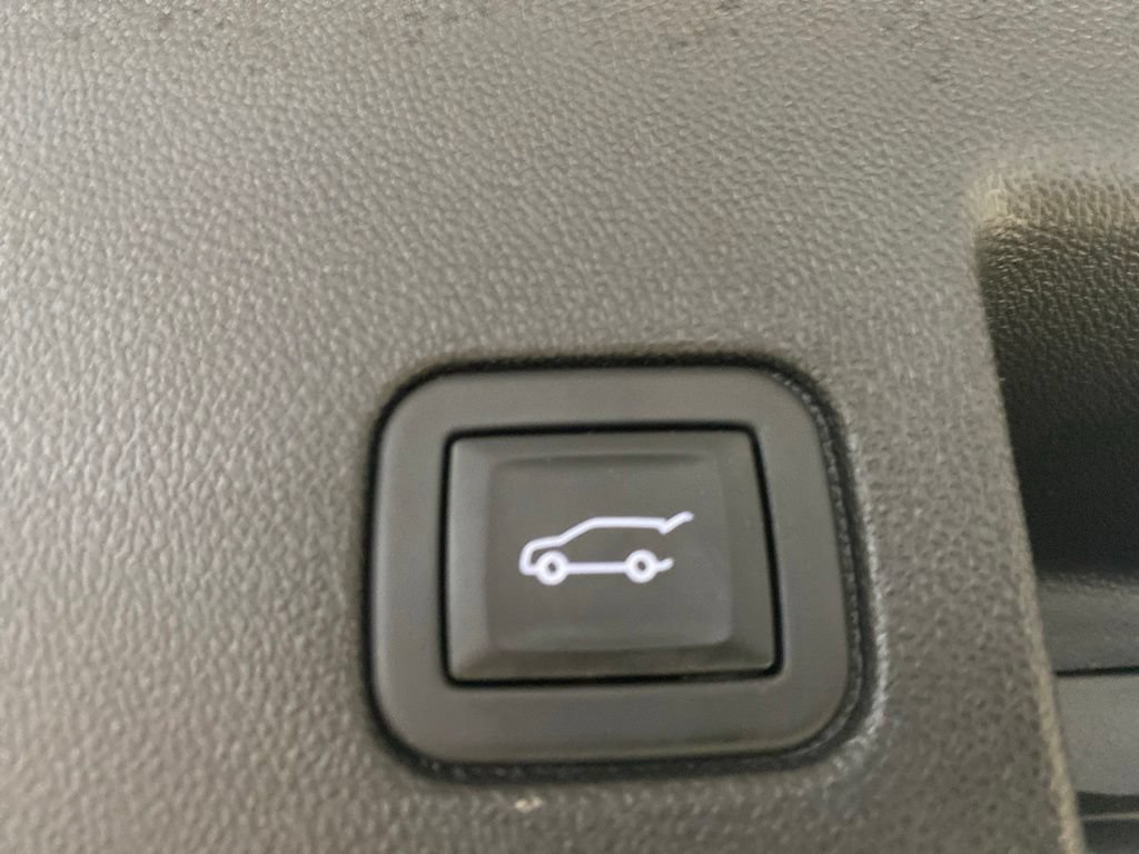 Used 2024 Chevrolet Equinox LT AWD/4WD image 18