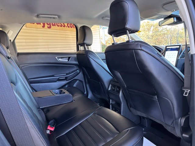 Used 2024 Ford Edge SEL w/ Convenience Package AWD/4WD image 5