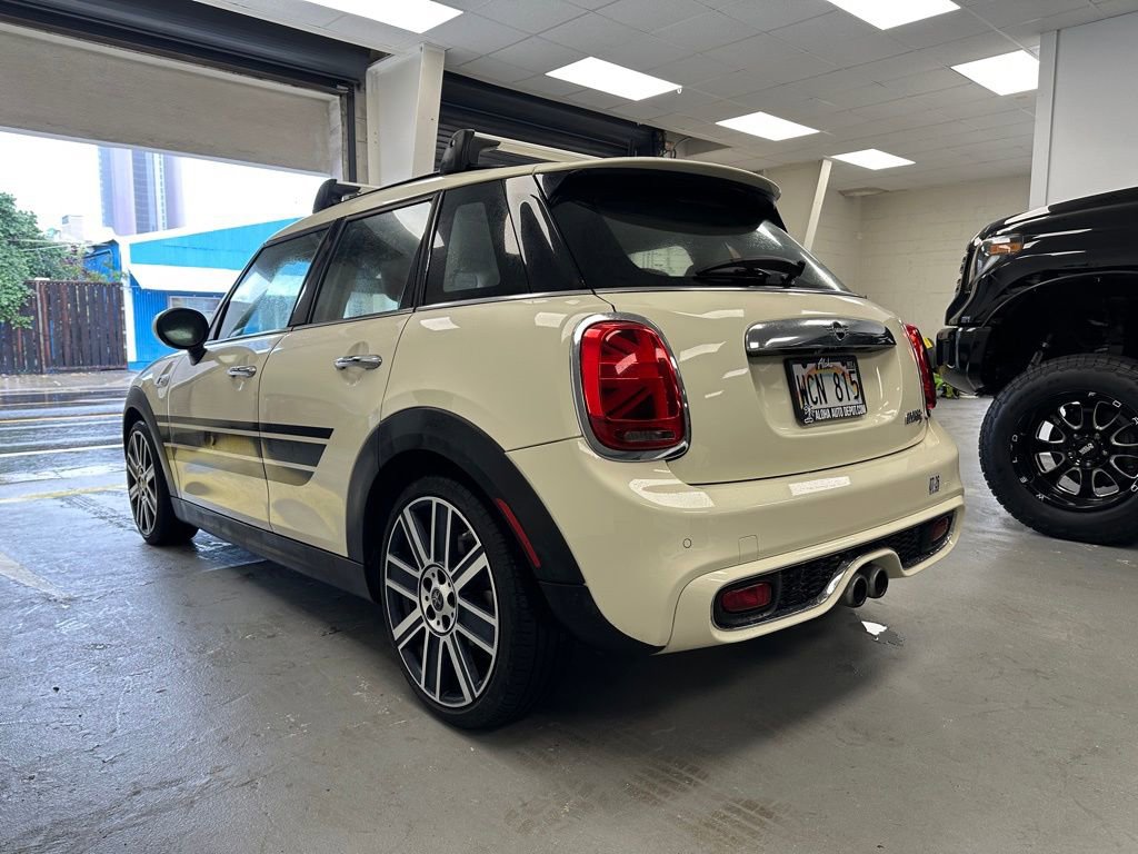 Used 2021 MINI Cooper S w/ Signature Upholstery Package image 2