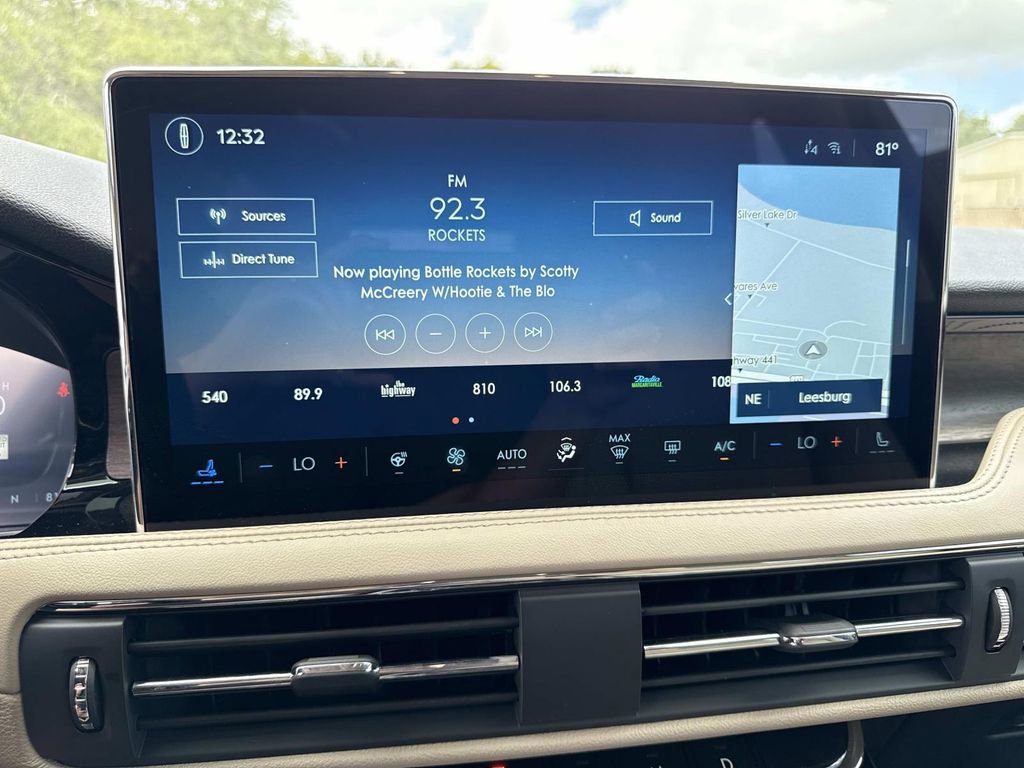 New 2025 Lincoln Corsair Reserve image 23