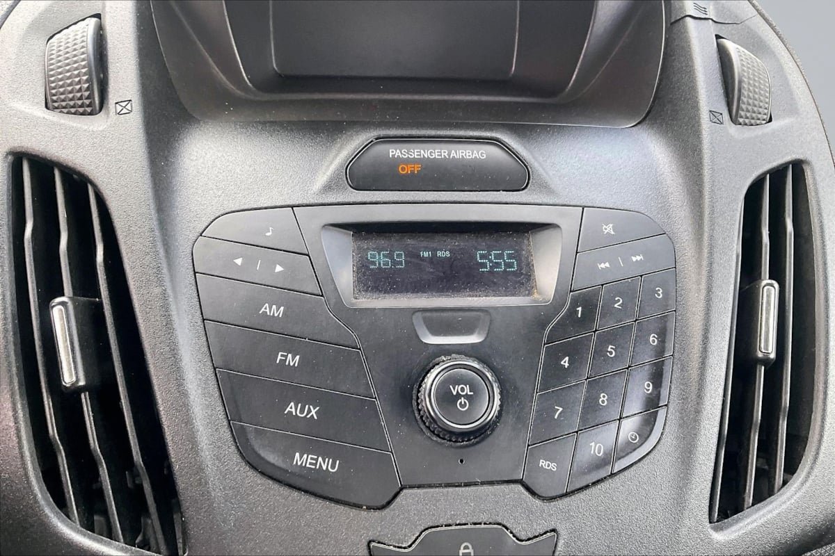 Used 2015 Ford Transit Connect XL FWD image 21