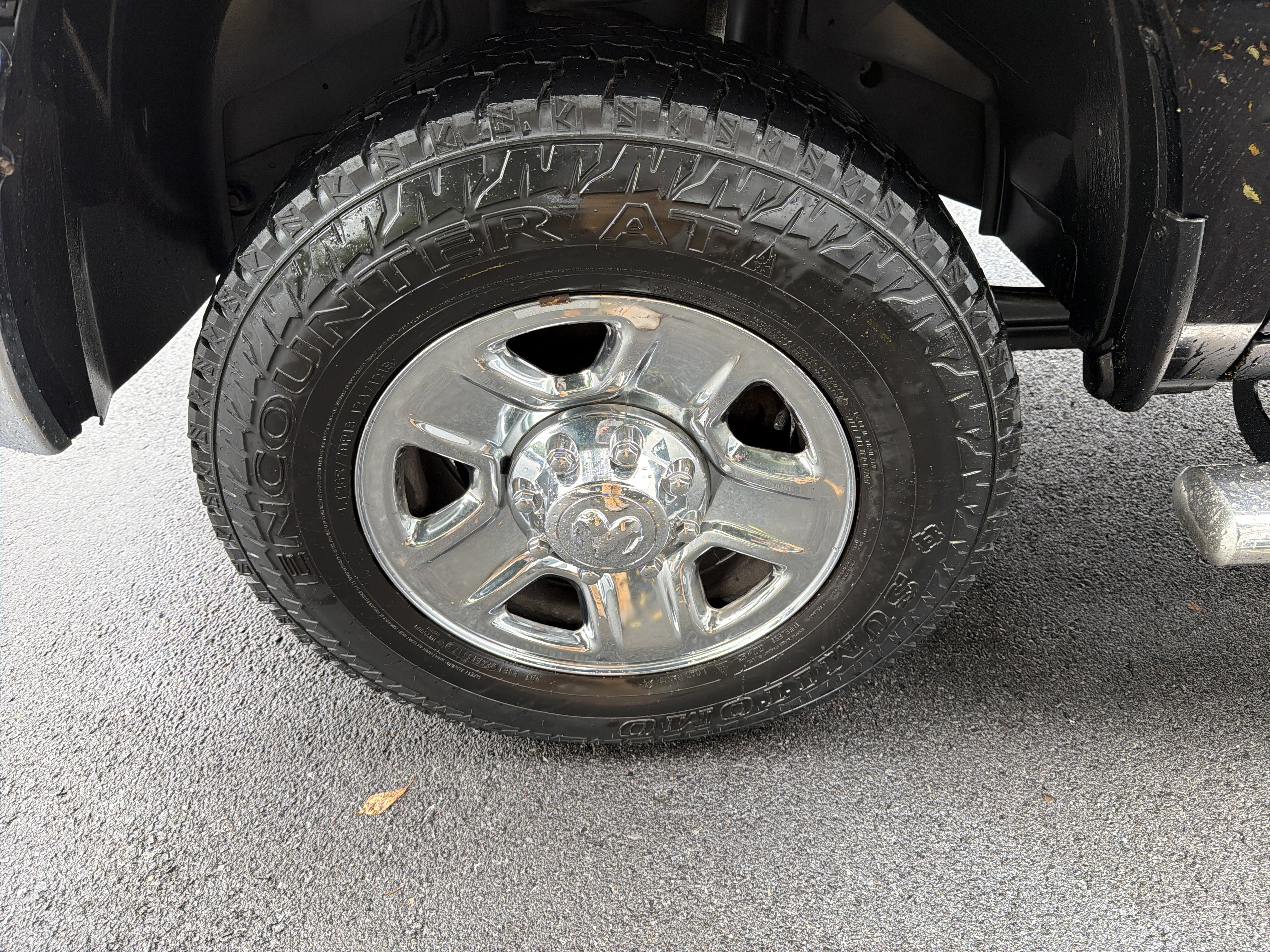 Used 2015 RAM 2500 SLT AWD/4WD video 4