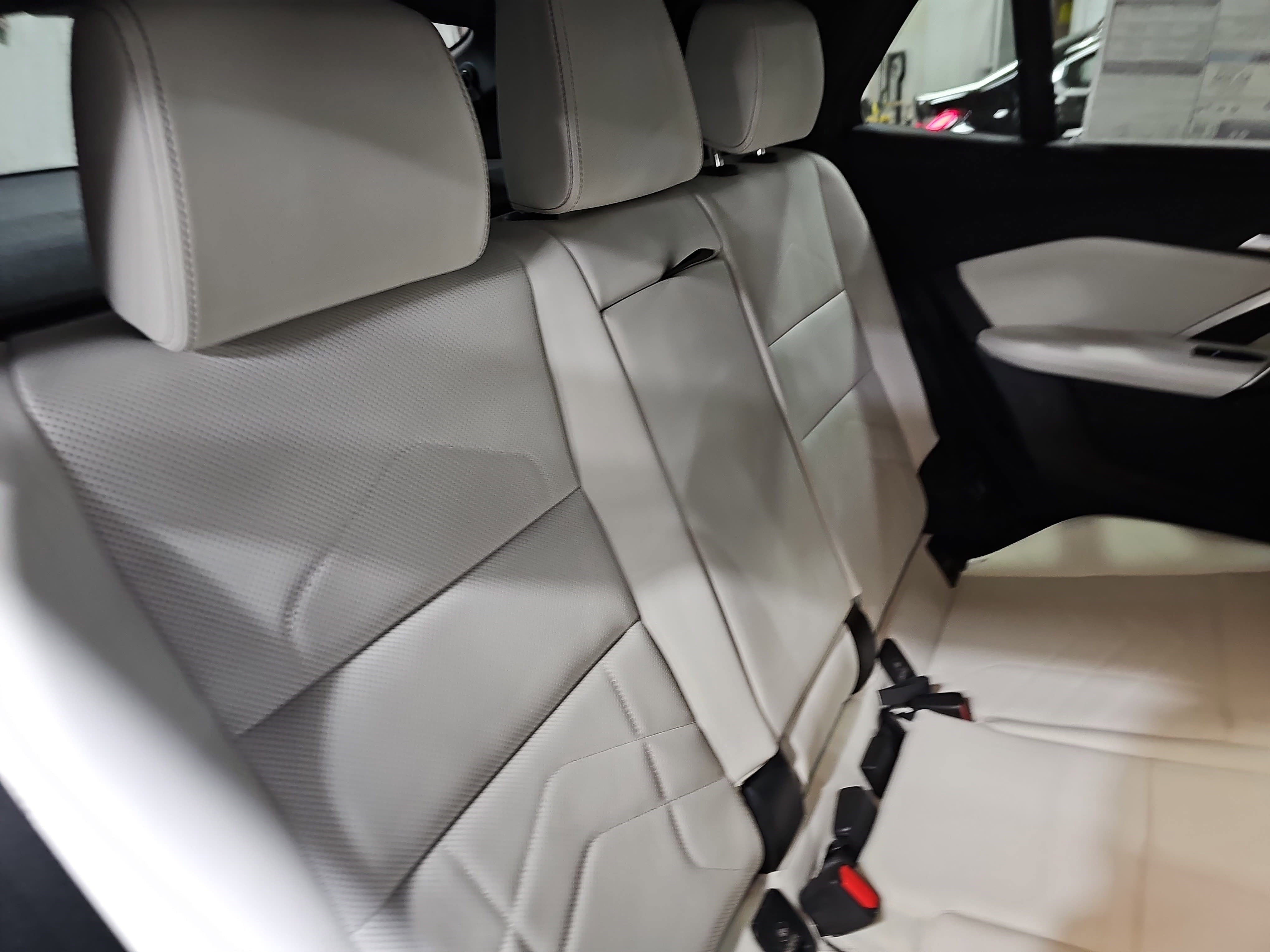 New 2026 BMW X2 xDrive28i w/ Technology Package image 12