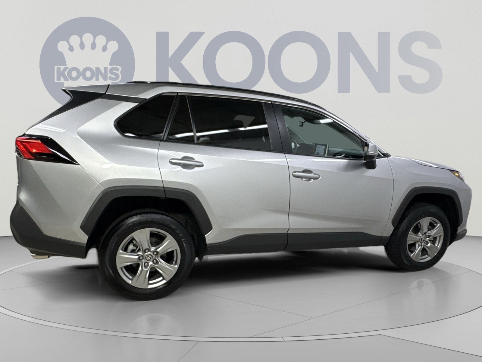 Used 2024 Toyota RAV4 XLE w/ Weather Package AWD/4WD image 21