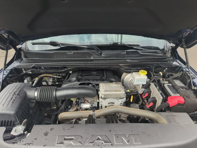 Used 2022 RAM 1500 Laramie AWD/4WD image 12