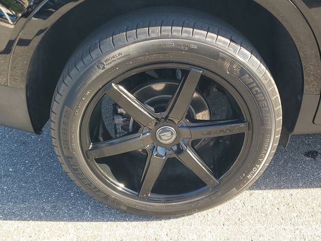 Used 2019 Cadillac XT5 Premium Luxury w/ Driver Assist Package image 5