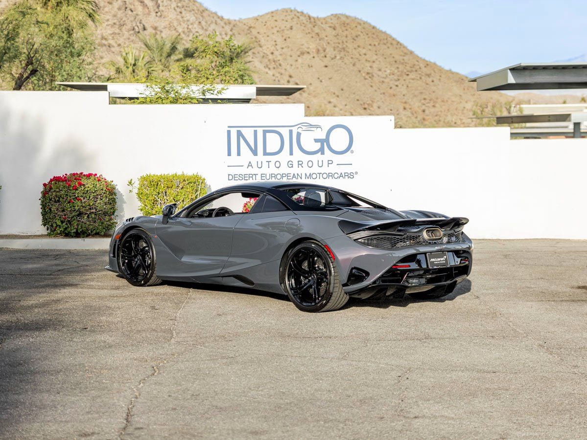 New 2025 McLaren 750S Spider image 11