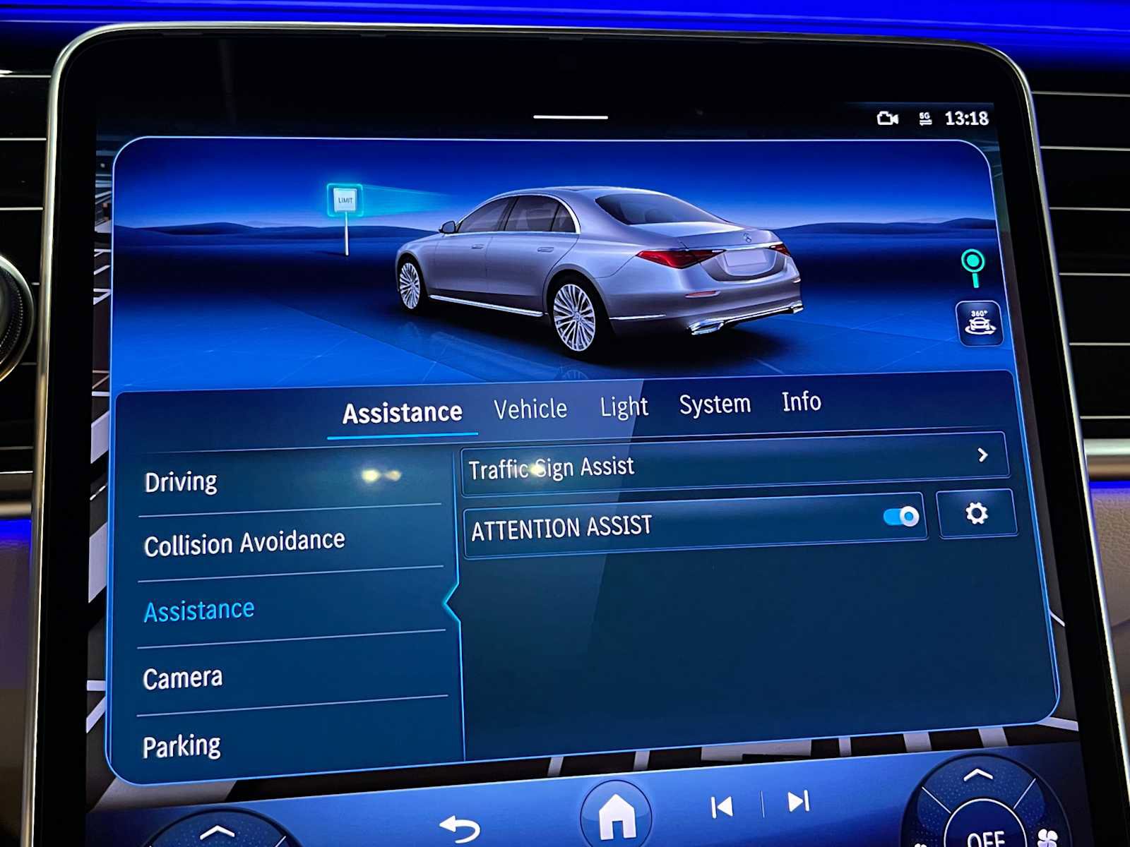 New 2026 Mercedes-Benz S 580 4MATIC Sedan image 31