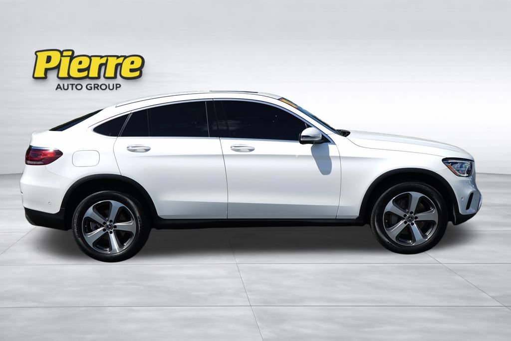 Used 2020 Mercedes-Benz GLC 300 4MATIC Coupe image 3