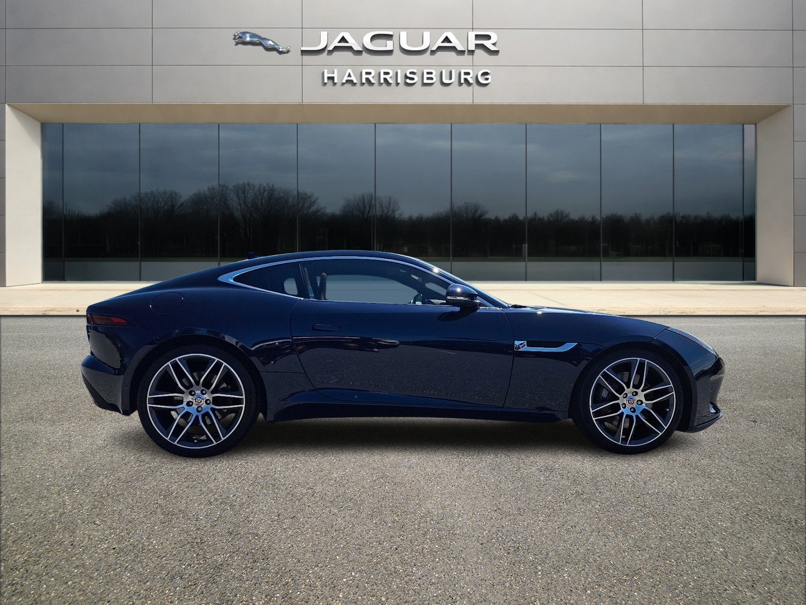 Used 2020 Jaguar F-TYPE Coupe RWD image 5