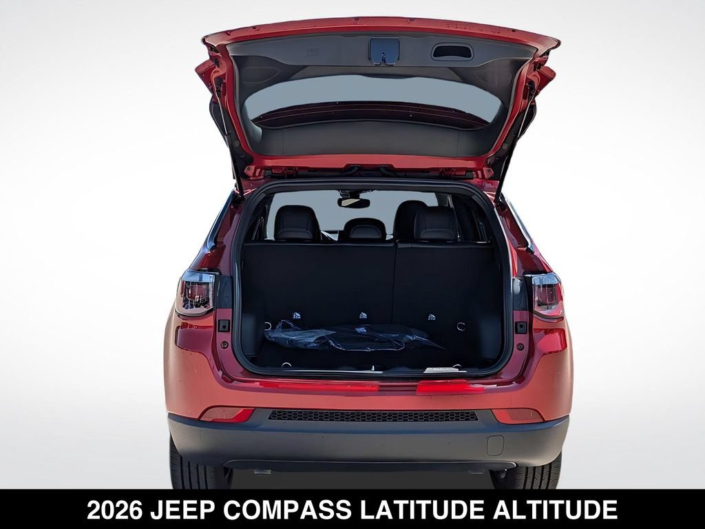 New 2026 Jeep Compass Latitude AWD/4WD image 8