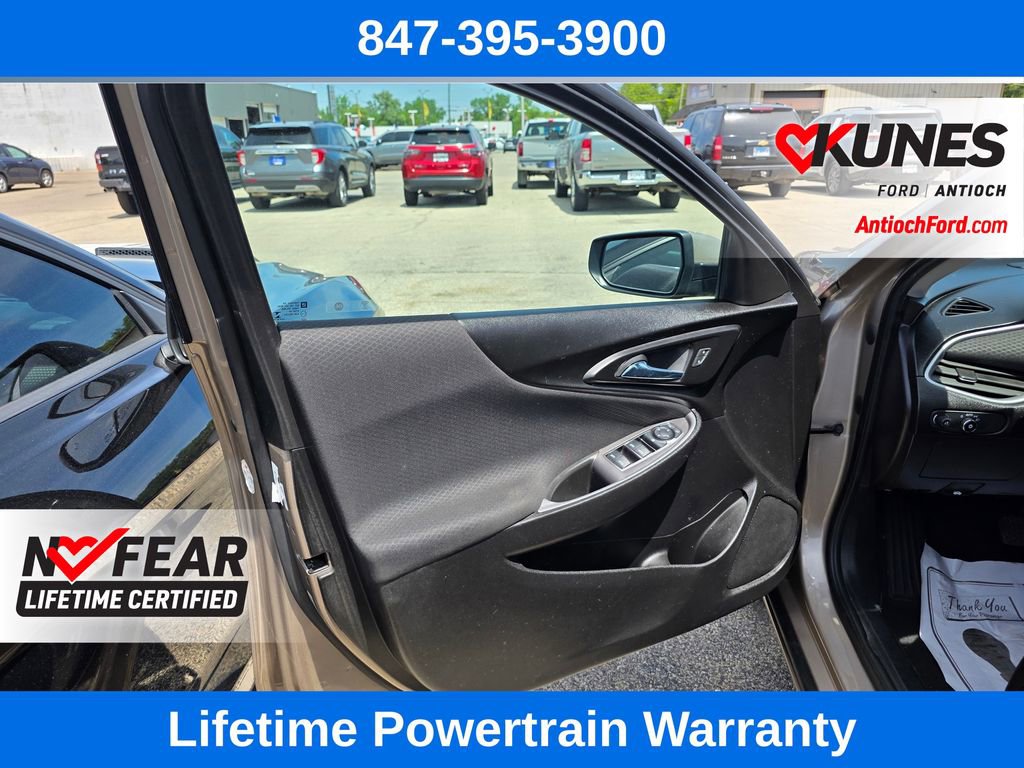 Used 2023 Chevrolet Malibu LT w/ Driver Confidence Package FWD image 18
