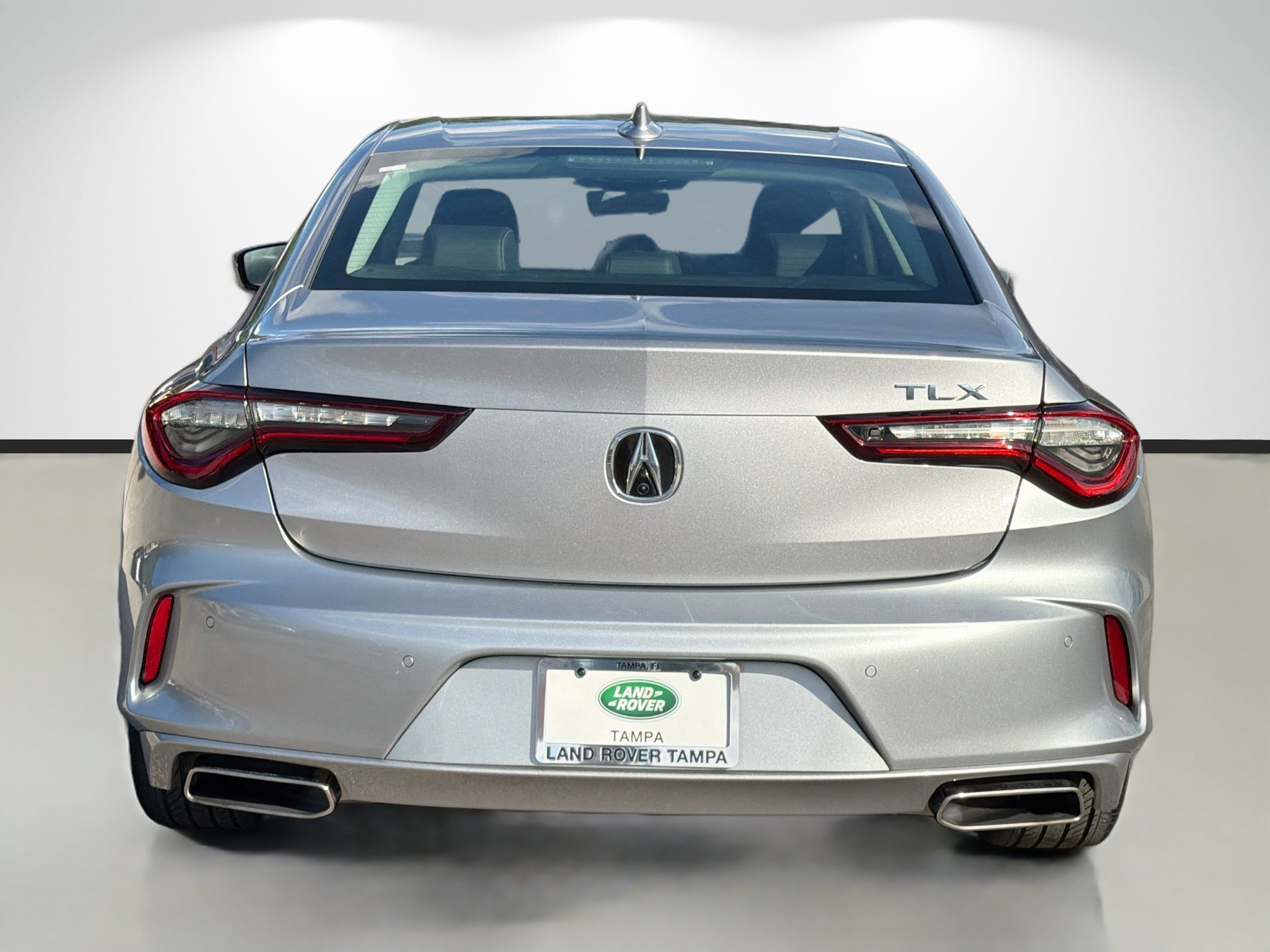 Used 2023 Acura TLX w/ Technology Package FWD image 4