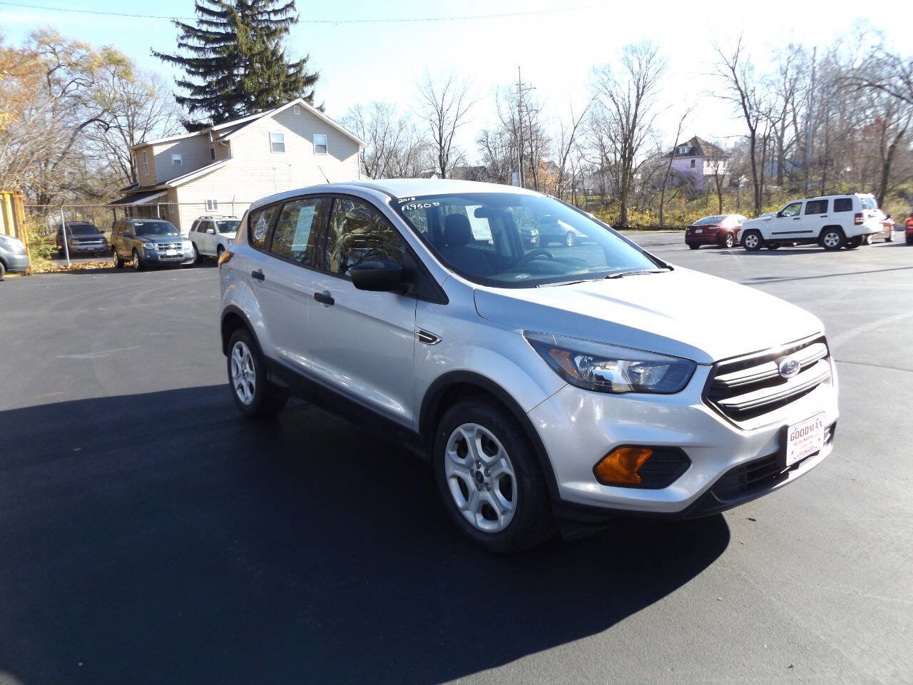 Used 2018 Ford Escape S image 5