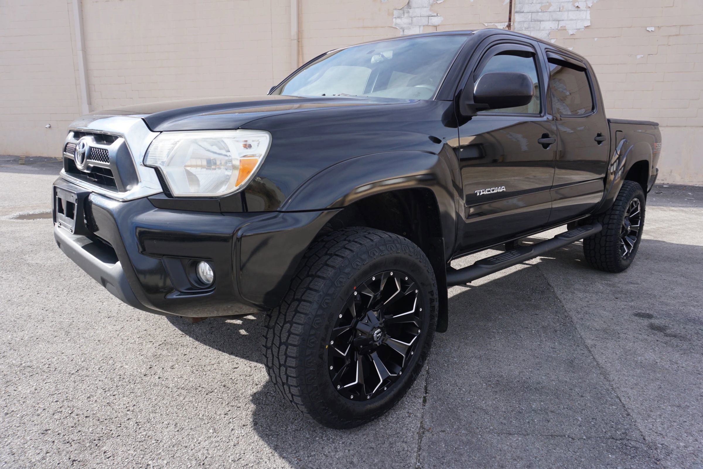 Used 2015 Toyota Tacoma PreRunner image 4