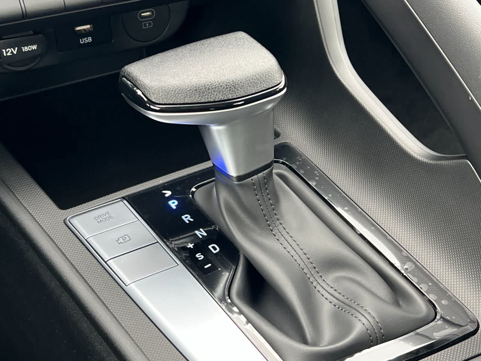 New 2026 Hyundai Elantra SE FWD image 21