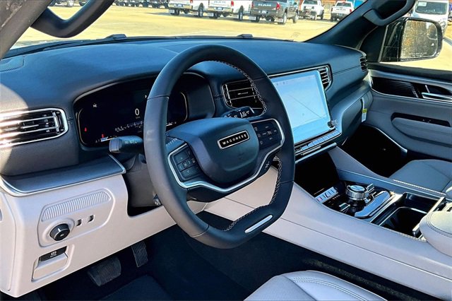 New 2025 Jeep Wagoneer Series II image 9
