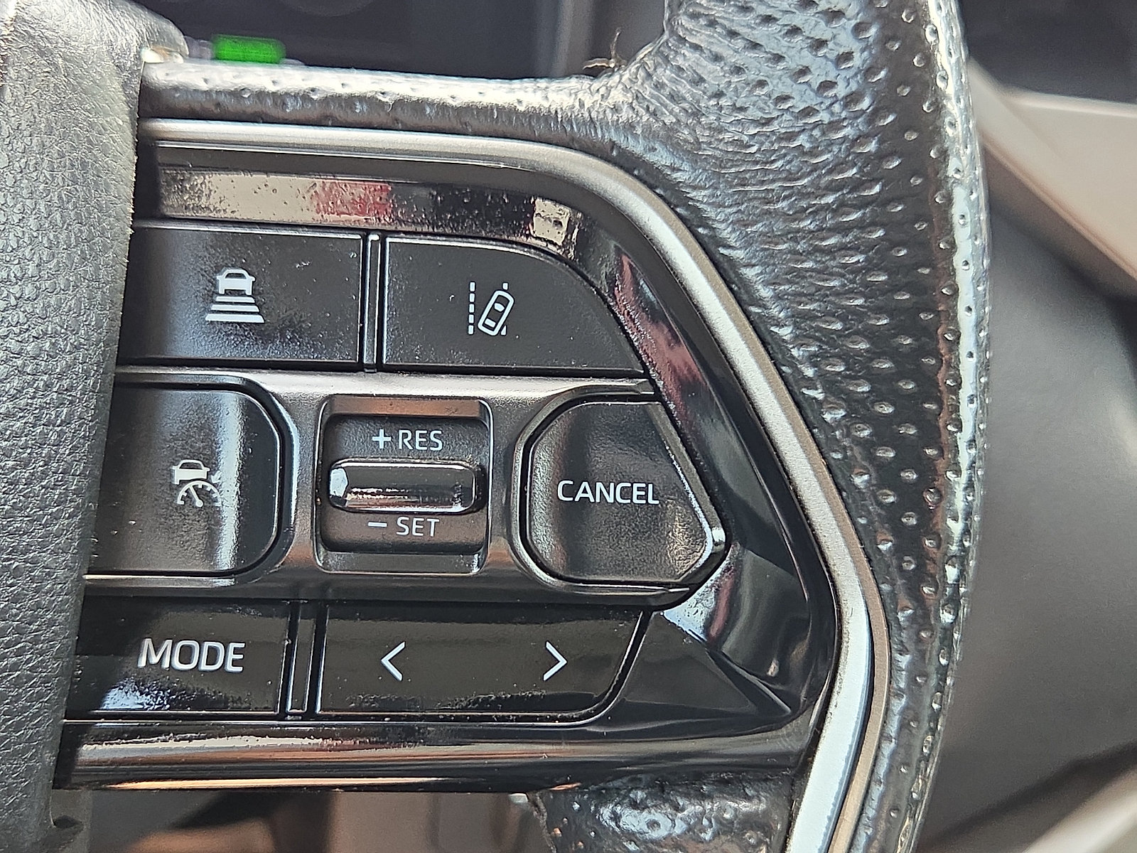 Used 2024 Toyota Tundra Limited w/ Power Package AWD/4WD image 22