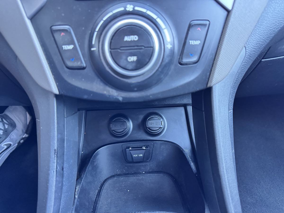 Used 2014 Hyundai Santa Fe Sport 2.0T FWD image 45
