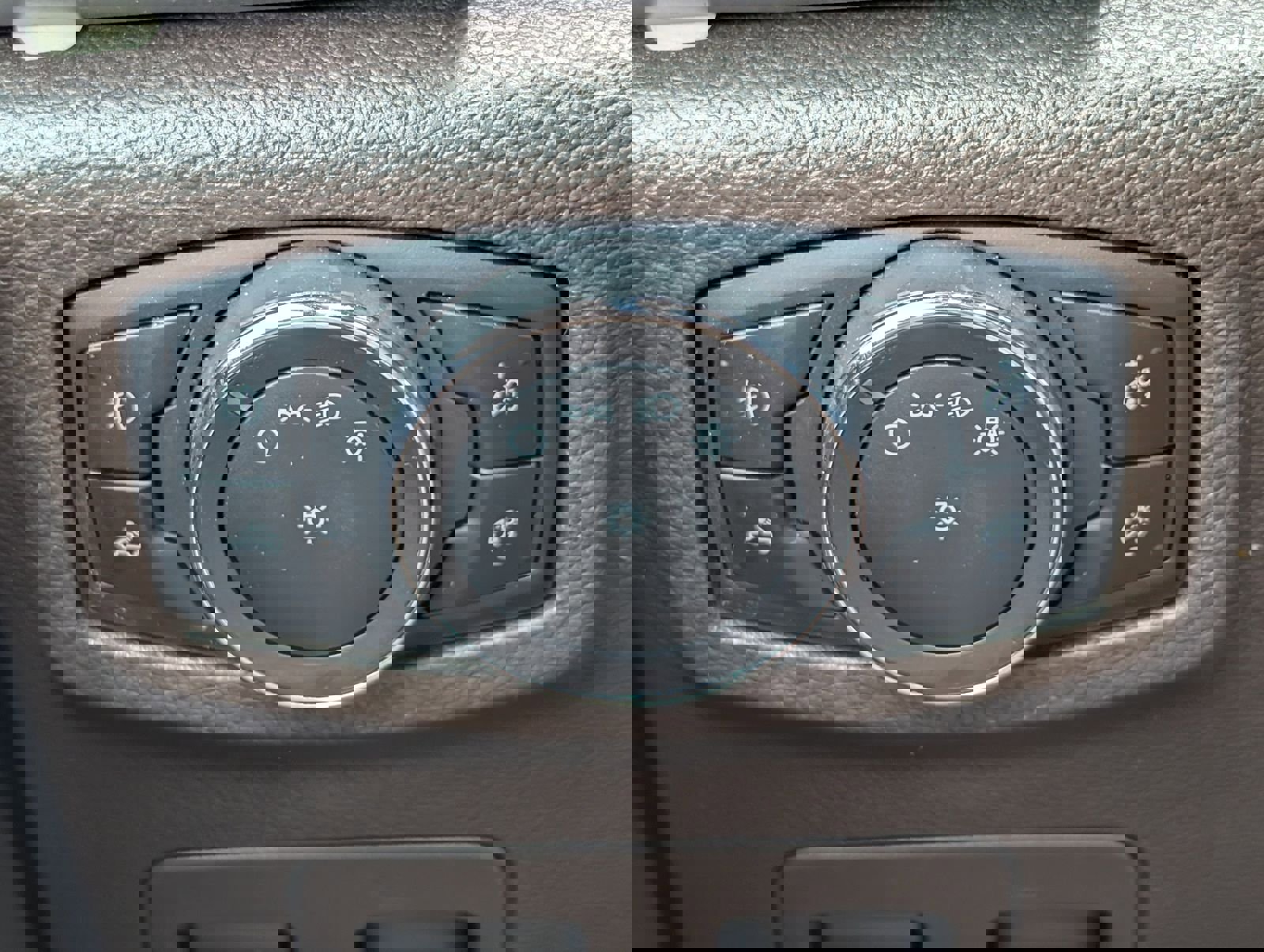 Used 2020 Ford F150 King Ranch w/ Equipment Group 601A Luxury AWD/4WD image 24