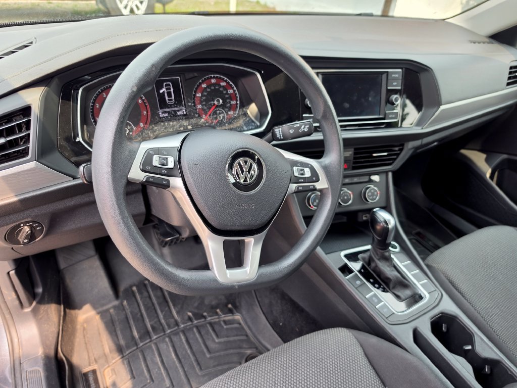 Used 2019 Volkswagen Jetta S FWD image 4