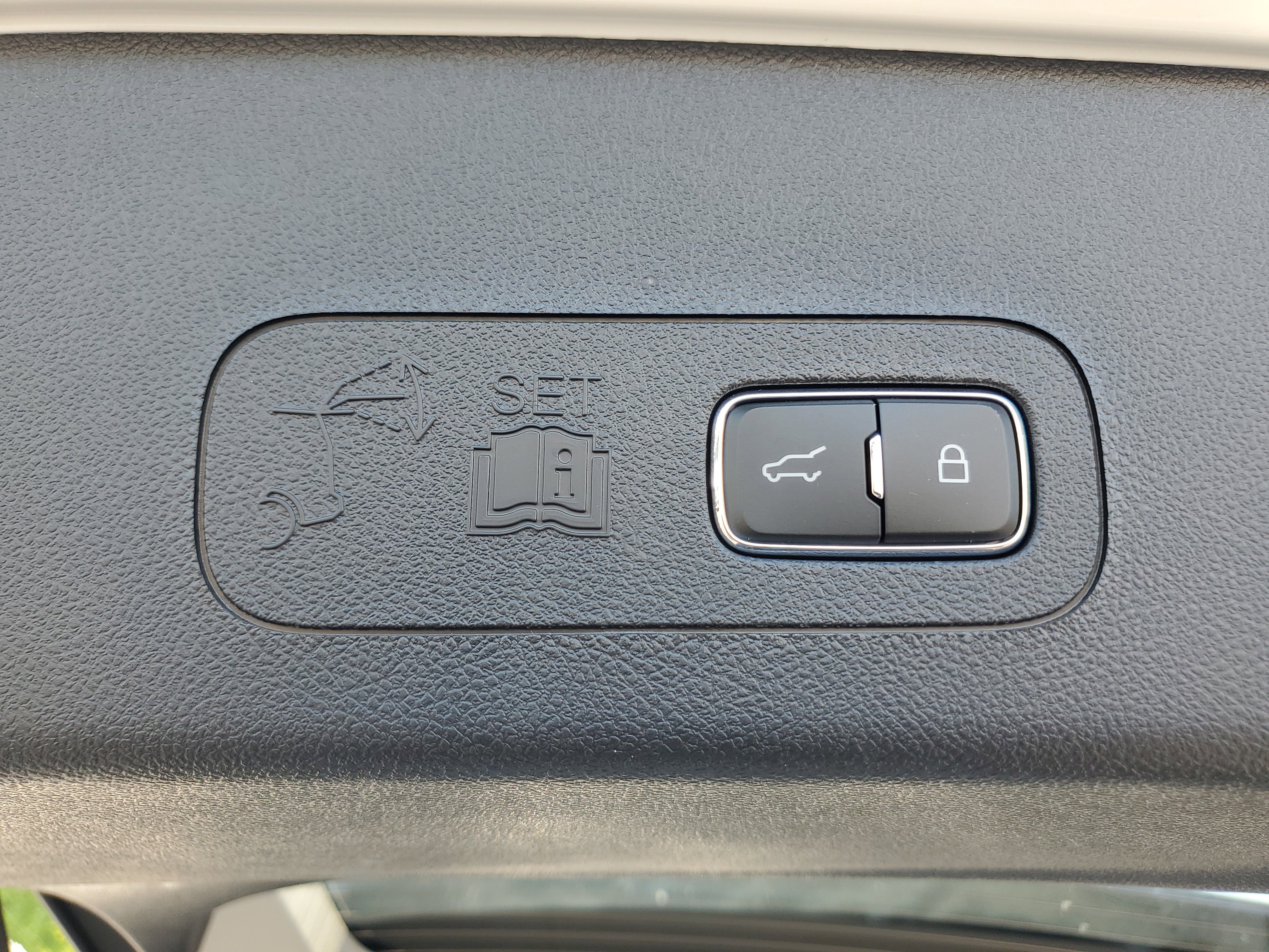 New 2026 Lincoln Aviator AWD image 30