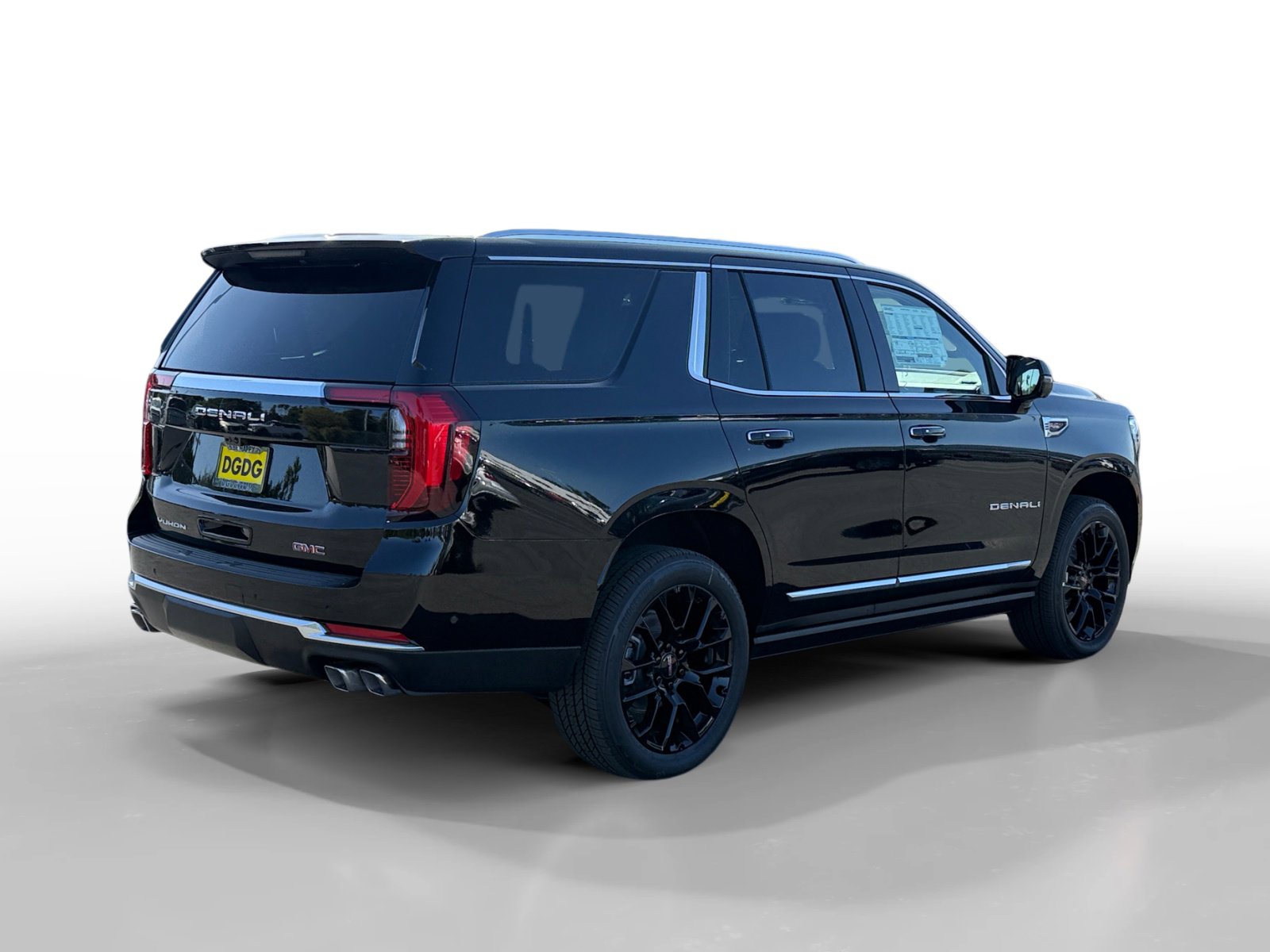 New 2026 GMC Yukon Denali w/ Denali Reserve Package AWD/4WD image 5