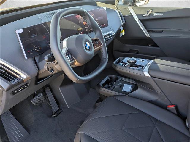 Used 2026 BMW iX xDrive60 AWD/4WD image 3