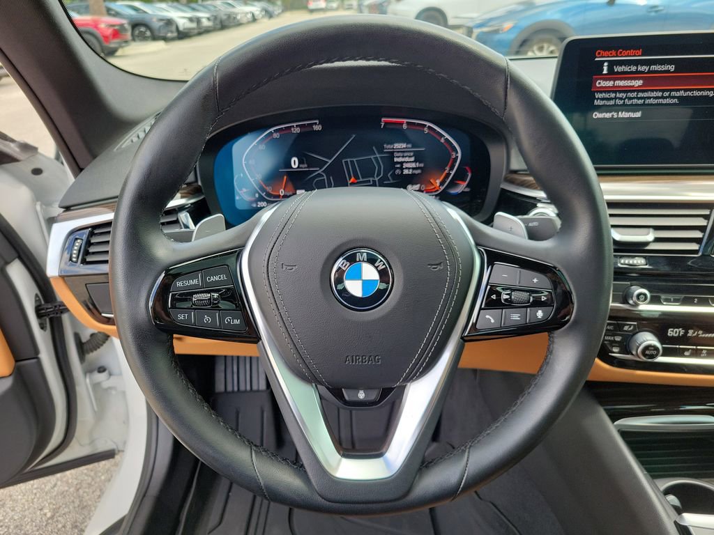 Used 2022 BMW 530i w/ Convenience Package image 23