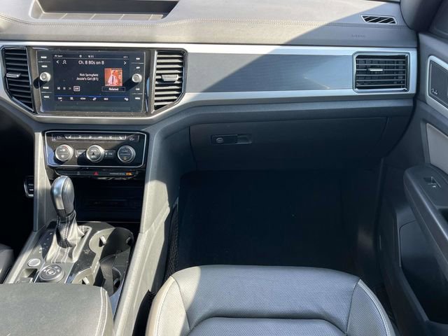 Used 2022 Volkswagen Atlas Cross Sport SEL Premium R-Line AWD/4WD image 19