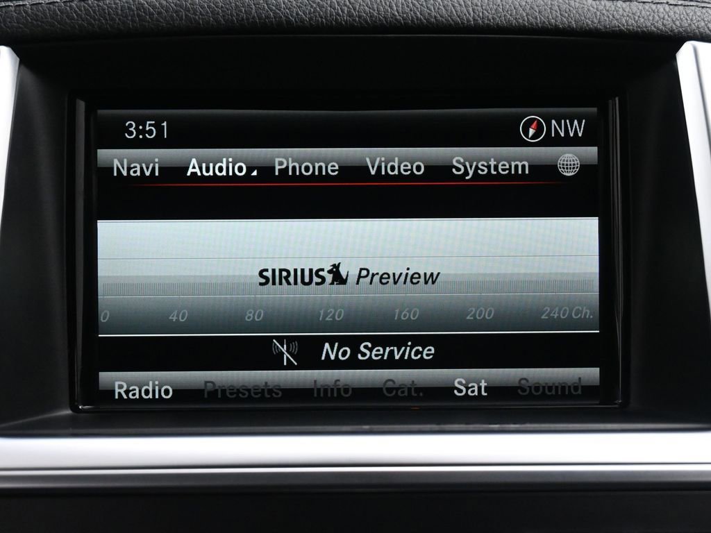 Used 2016 Mercedes-Benz GL 450 4MATIC w/ Premium I Package image 33