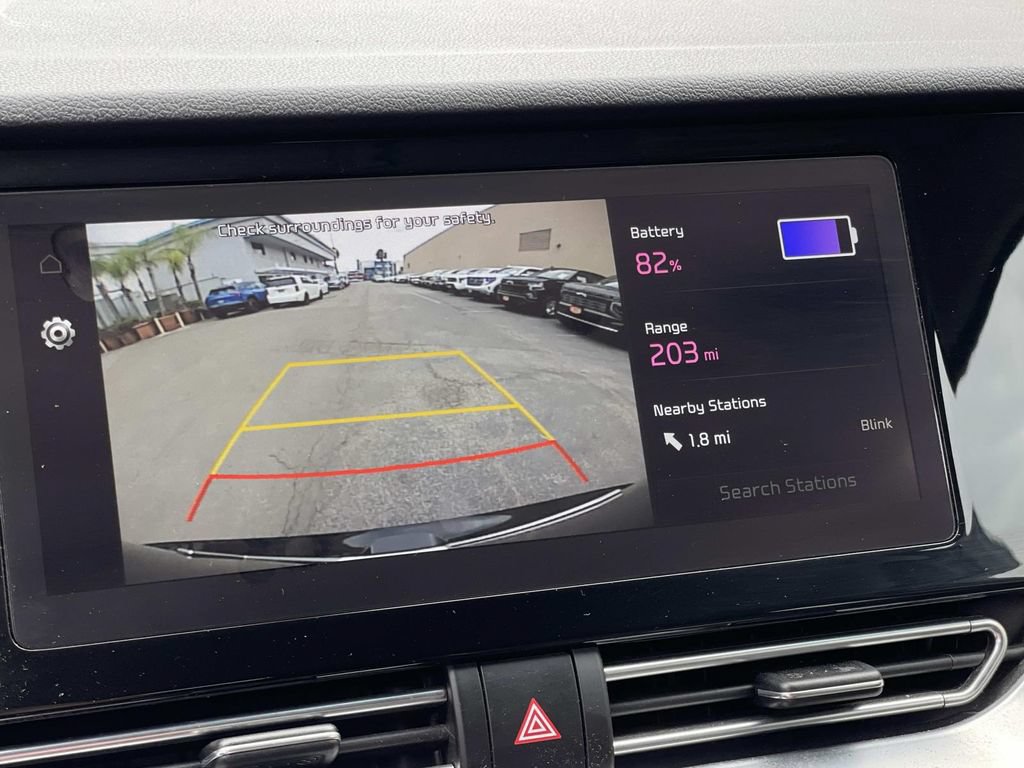 Used 2022 Kia Niro EX FWD image 19